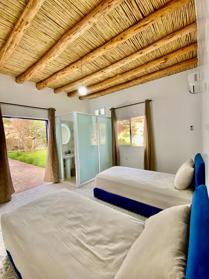 33c588bc-9736-41a6-a4d1-18e2959d21da